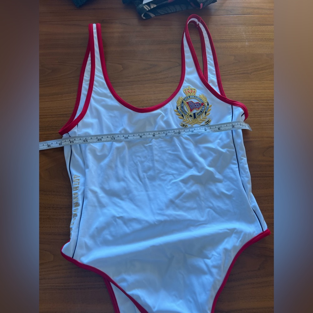 GUESS Baywatch Style One Piece Swimsuit L NWT - Picture 4 of 9